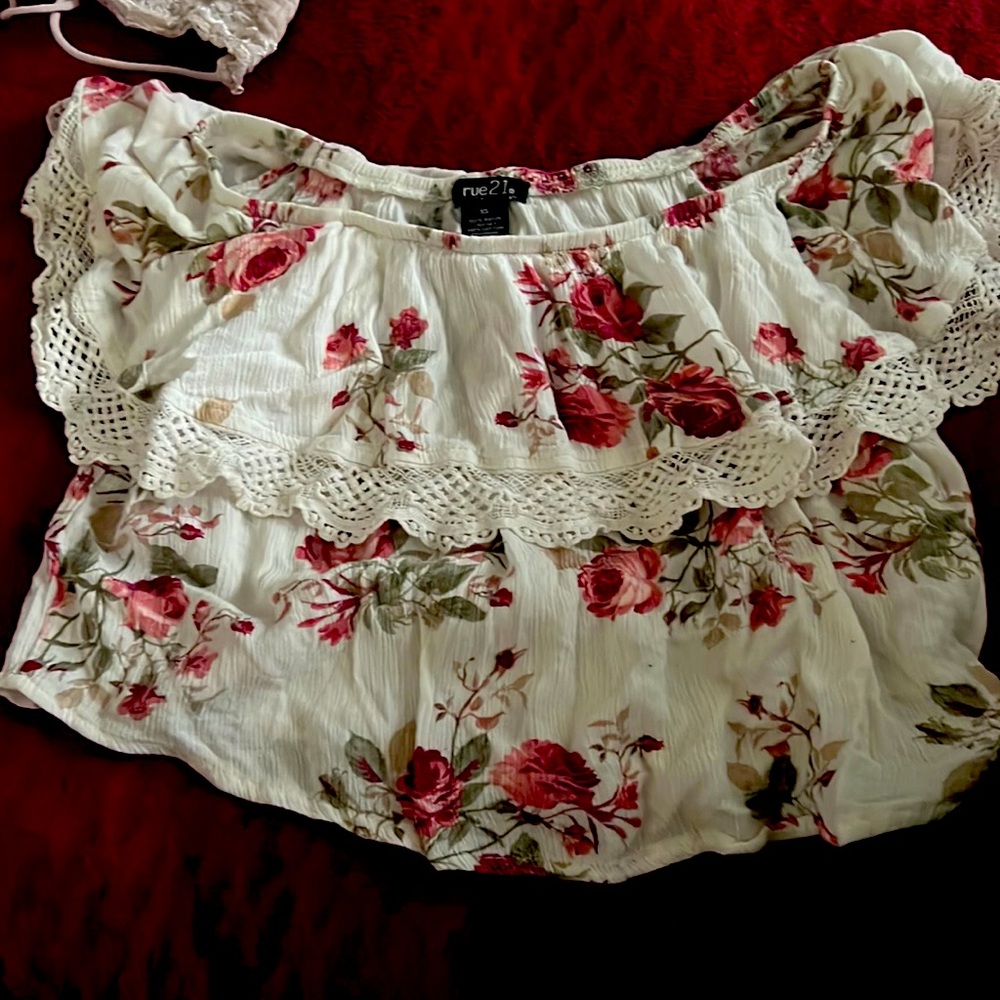 Xs crop top